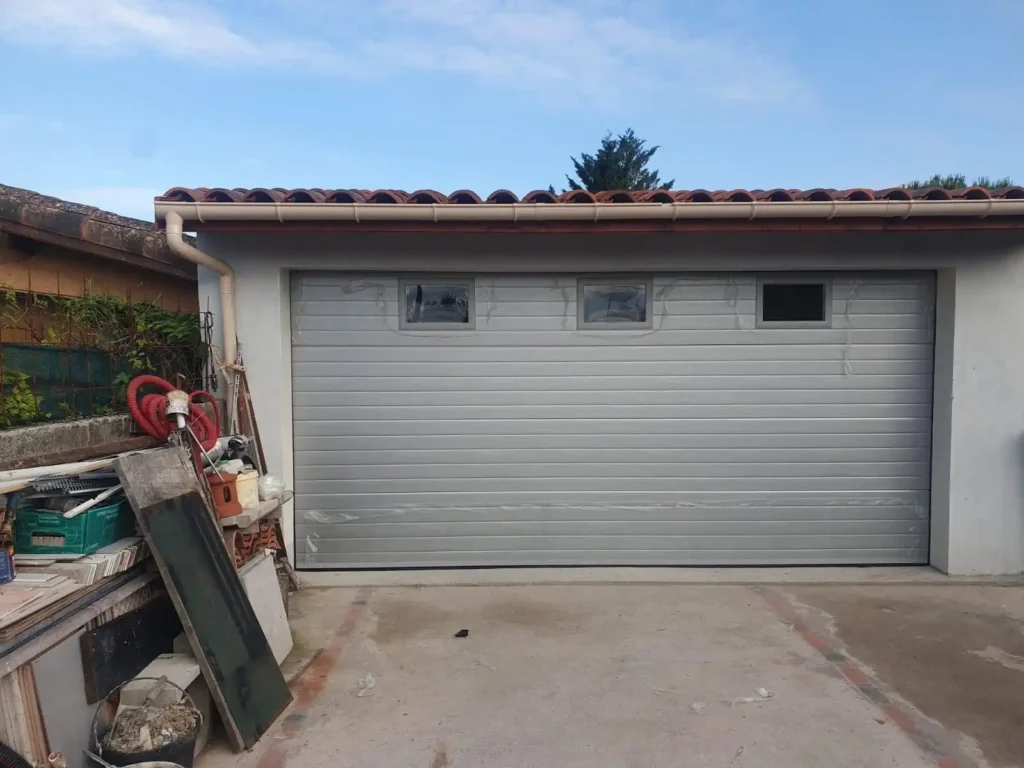 chantier porte garage alu