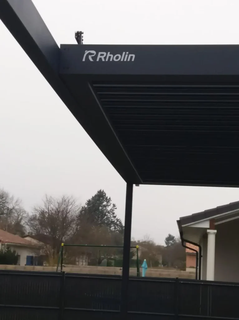 detail sur pergola bioclimatique