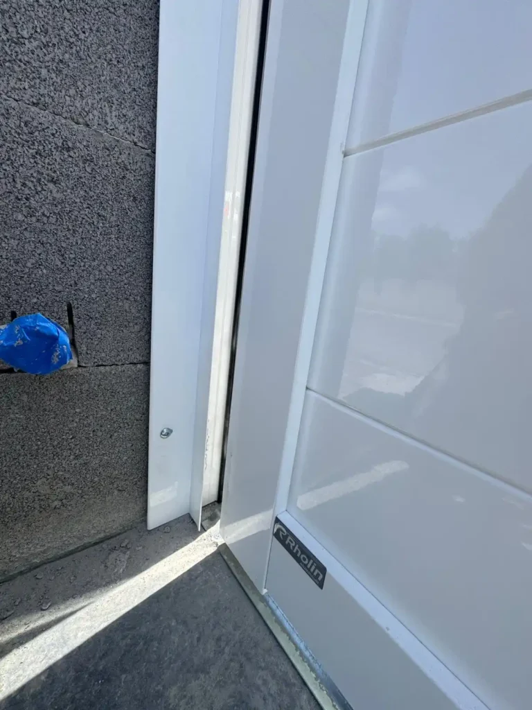 portail alu fermeture motorisee