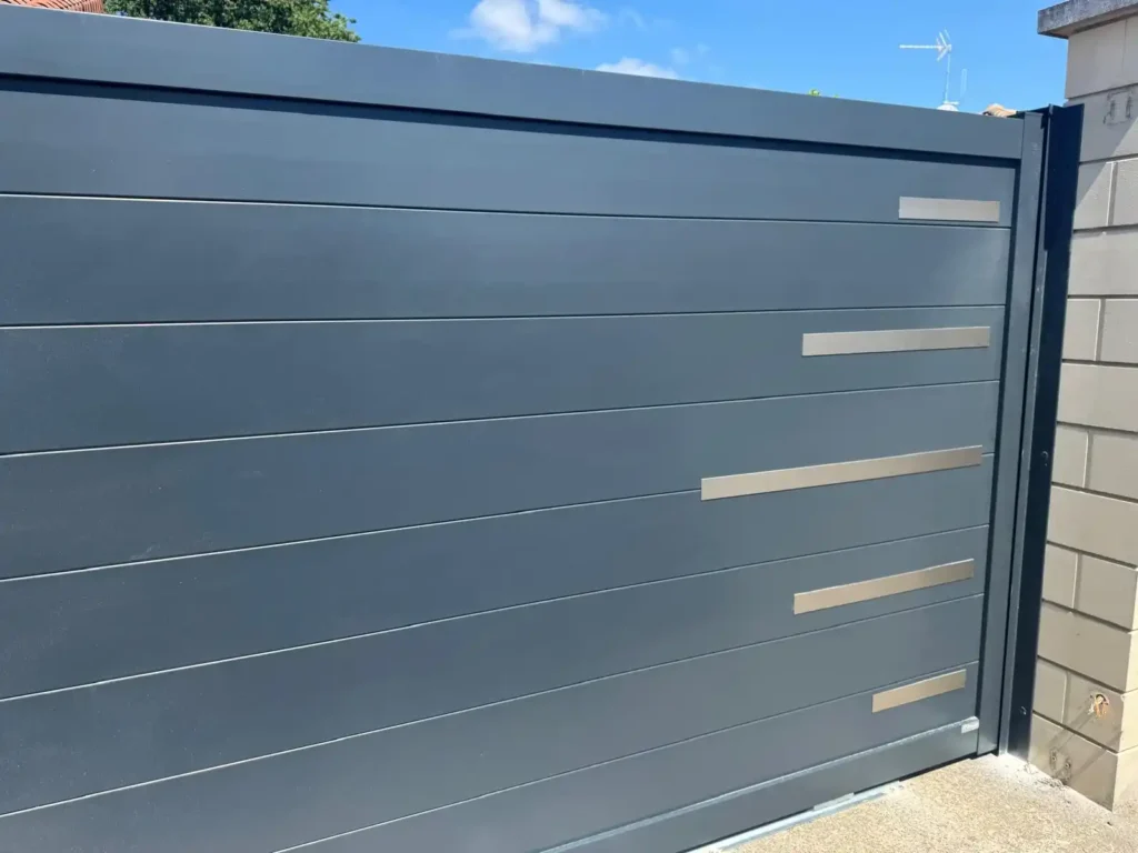 portail aluminium personnalise